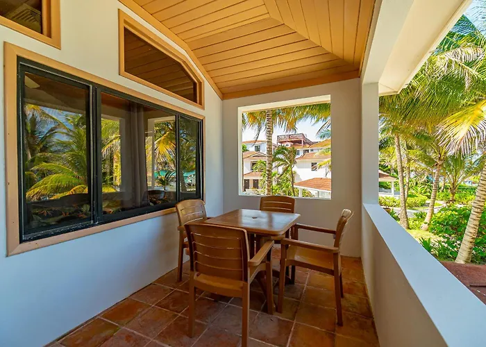 Tradewinds Paradise Hotel 3*