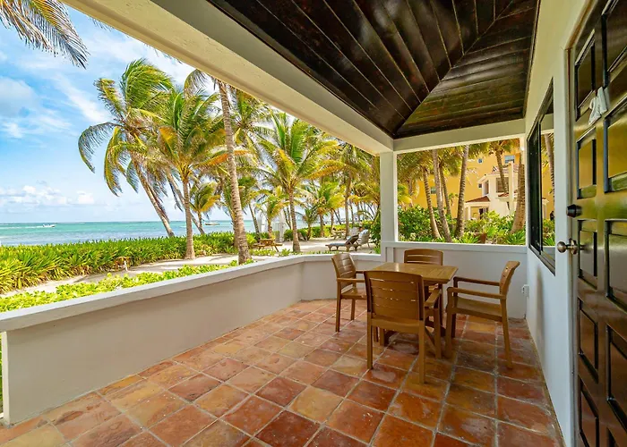 Tradewinds Paradise Hotel