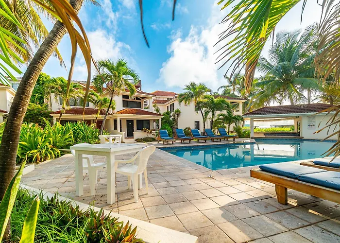 Tradewinds Paradise Hotel