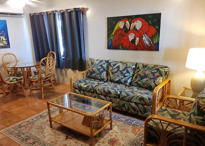 Tradewinds Paradise Hotel